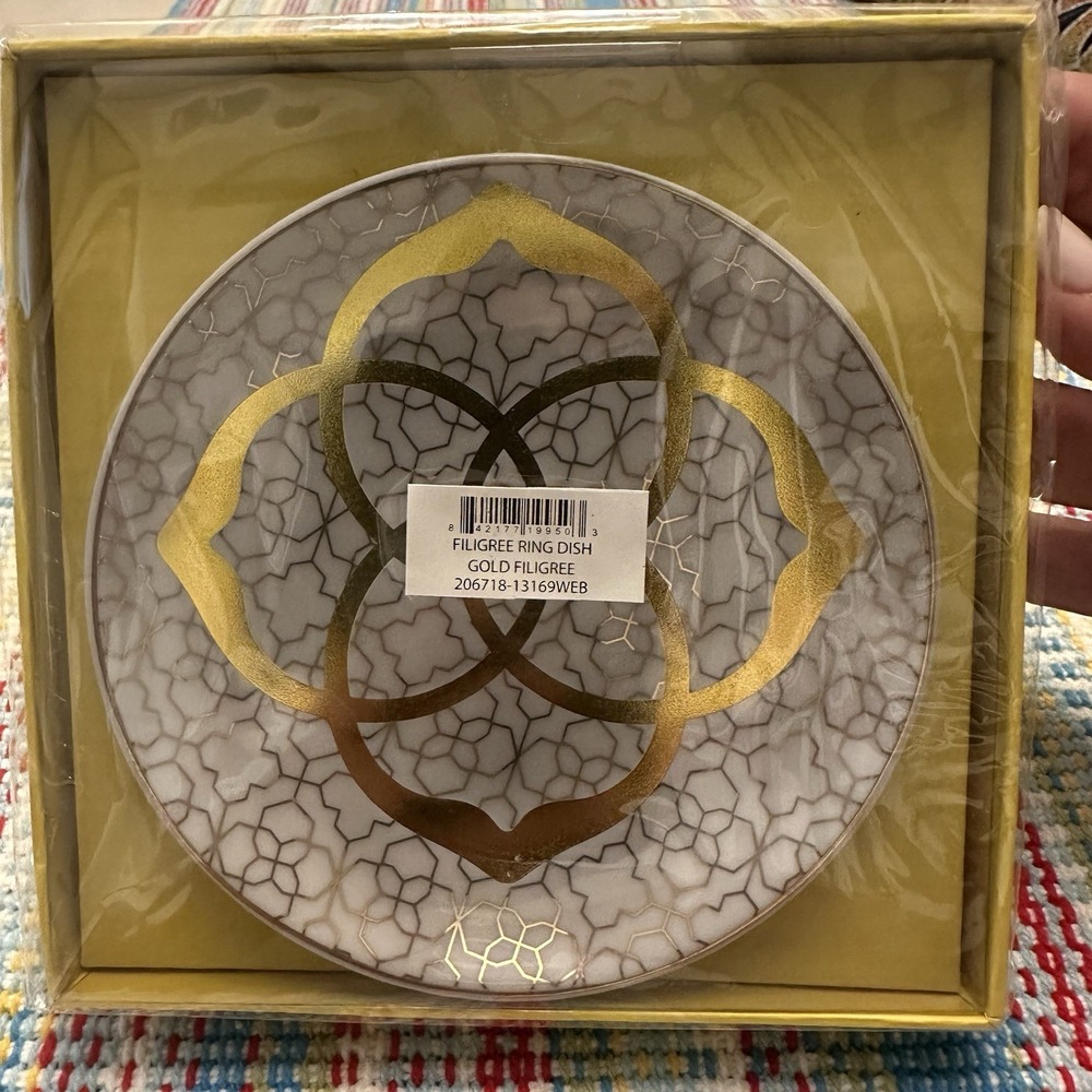 Kendra Scott Ceramic Filigree Ring Dish Gold On White NEW